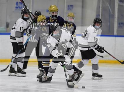 Thumbnail 1 in Notre Dame Catholic @ Xavier photogallery.