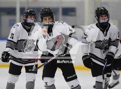 Thumbnail 3 in Notre Dame Catholic @ Xavier photogallery.