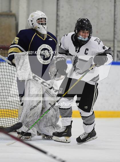 Thumbnail 3 in Notre Dame Catholic @ Xavier photogallery.