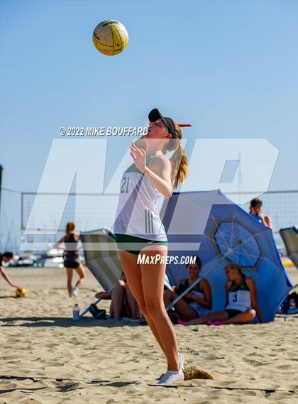 Thumbnail 2 in Rio Mesa @ Santa Barbara photogallery.