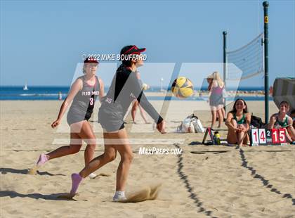 Thumbnail 2 in Rio Mesa @ Santa Barbara photogallery.