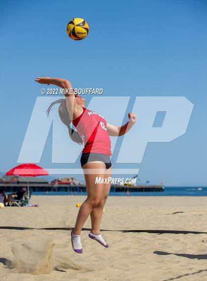 Thumbnail 3 in Rio Mesa @ Santa Barbara photogallery.