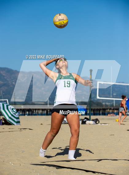 Thumbnail 3 in Rio Mesa @ Santa Barbara photogallery.
