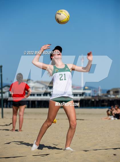 Thumbnail 3 in Rio Mesa @ Santa Barbara photogallery.
