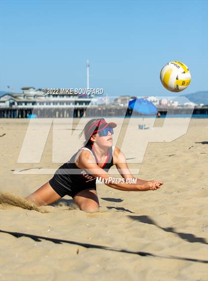Thumbnail 3 in Rio Mesa @ Santa Barbara photogallery.