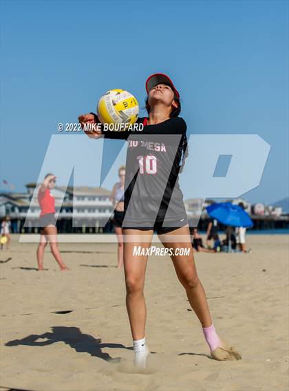Thumbnail 3 in Rio Mesa @ Santa Barbara photogallery.