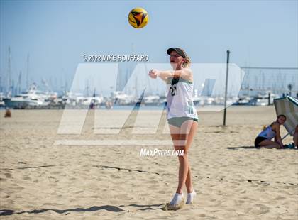 Thumbnail 1 in Rio Mesa @ Santa Barbara photogallery.