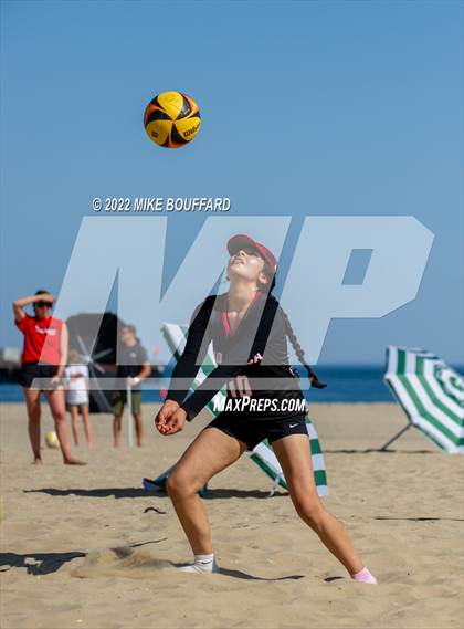 Thumbnail 2 in Rio Mesa @ Santa Barbara photogallery.