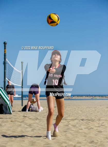 Thumbnail 2 in Rio Mesa @ Santa Barbara photogallery.