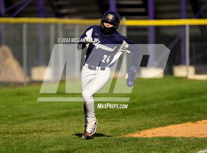 Thumbnail 2 in Edgewood @ Bellbrook photogallery.