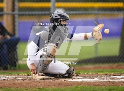 Thumbnail 2 in Edgewood @ Bellbrook photogallery.