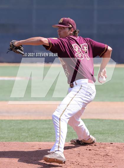 Thumbnail 2 in Point Loma vs. Poway (CIF SDS D1 Semifinal) photogallery.