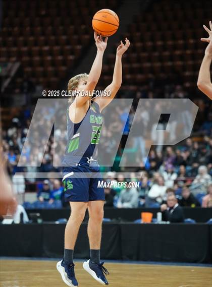 Thumbnail 2 in Standley Lake vs Mesa Ridge (CHSAA 5A Great 8) photogallery.
