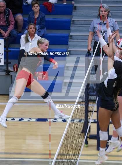 Thumbnail 2 in Lake Highlands @ Plano East (UIL 6A D1 Area Playoff) photogallery.