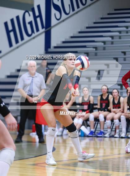Thumbnail 3 in Lake Highlands @ Plano East (UIL 6A D1 Area Playoff) photogallery.