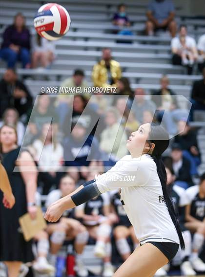 Thumbnail 2 in Lake Highlands @ Plano East (UIL 6A D1 Area Playoff) photogallery.