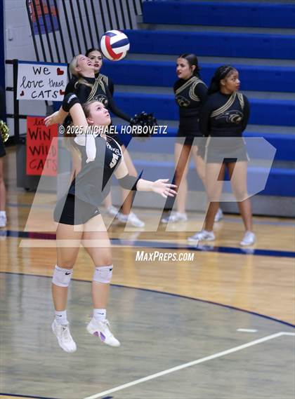 Thumbnail 3 in Lake Highlands @ Plano East (UIL 6A D1 Area Playoff) photogallery.