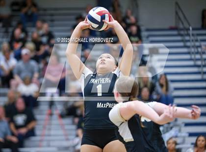 Thumbnail 2 in Lake Highlands @ Plano East (UIL 6A D1 Area Playoff) photogallery.