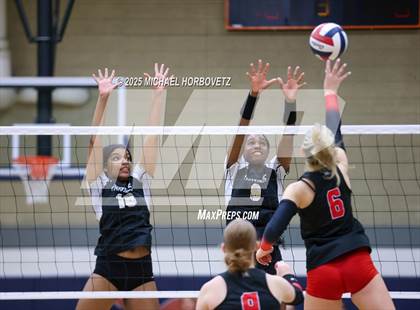 Thumbnail 3 in Lake Highlands @ Plano East (UIL 6A D1 Area Playoff) photogallery.