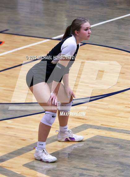 Thumbnail 2 in Lake Highlands @ Plano East (UIL 6A D1 Area Playoff) photogallery.