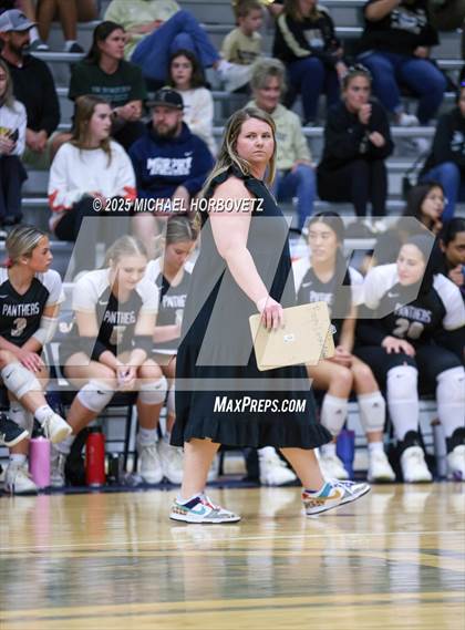 Thumbnail 3 in Lake Highlands @ Plano East (UIL 6A D1 Area Playoff) photogallery.