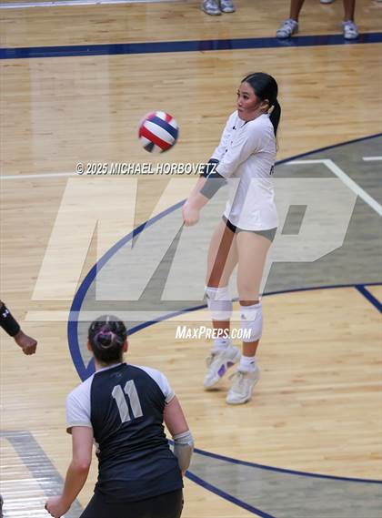 Thumbnail 3 in Lake Highlands @ Plano East (UIL 6A D1 Area Playoff) photogallery.