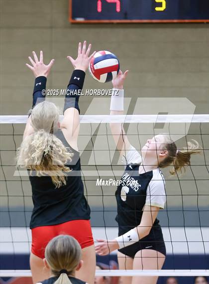 Thumbnail 2 in Lake Highlands @ Plano East (UIL 6A D1 Area Playoff) photogallery.