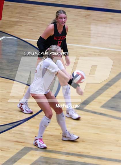 Thumbnail 2 in Lake Highlands @ Plano East (UIL 6A D1 Area Playoff) photogallery.