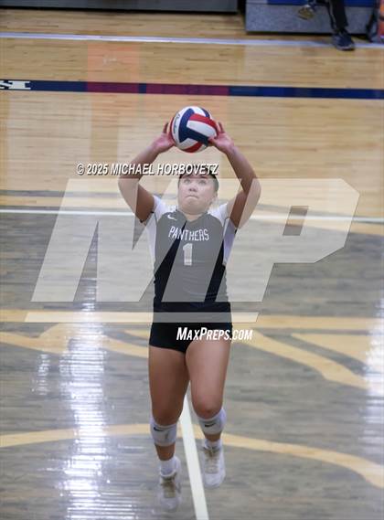 Thumbnail 3 in Lake Highlands @ Plano East (UIL 6A D1 Area Playoff) photogallery.