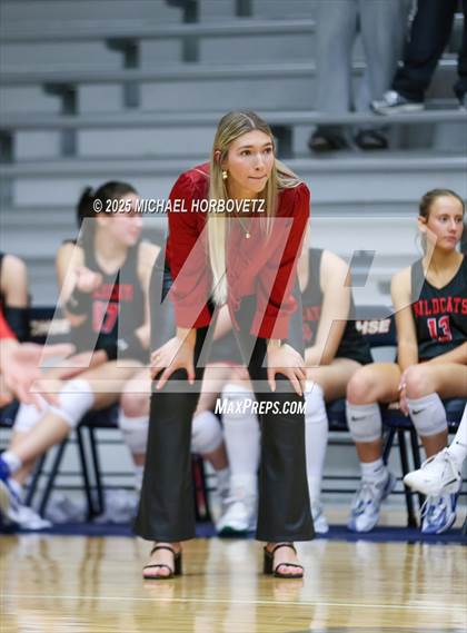 Thumbnail 3 in Lake Highlands @ Plano East (UIL 6A D1 Area Playoff) photogallery.