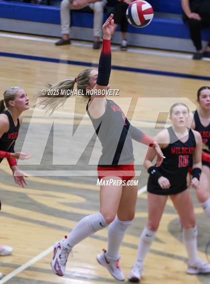 Thumbnail 3 in Lake Highlands @ Plano East (UIL 6A D1 Area Playoff) photogallery.