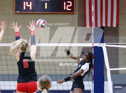 Thumbnail 1 in Lake Highlands @ Plano East (UIL 6A D1 Area Playoff) photogallery.