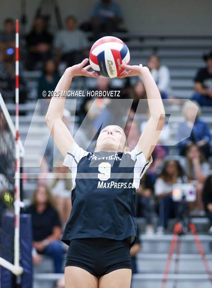 Thumbnail 2 in Lake Highlands @ Plano East (UIL 6A D1 Area Playoff) photogallery.