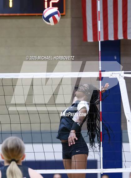 Thumbnail 2 in Lake Highlands @ Plano East (UIL 6A D1 Area Playoff) photogallery.