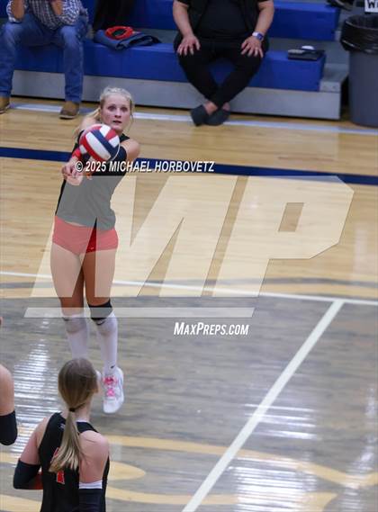 Thumbnail 2 in Lake Highlands @ Plano East (UIL 6A D1 Area Playoff) photogallery.