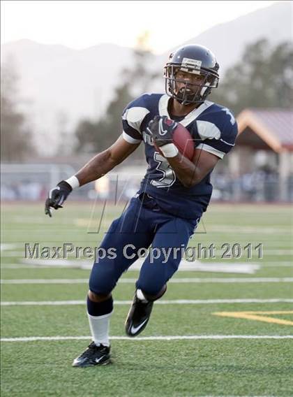 Thumbnail 1 in Etiwanda vs. Summit photogallery.