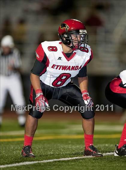 Thumbnail 3 in Etiwanda vs. Summit photogallery.