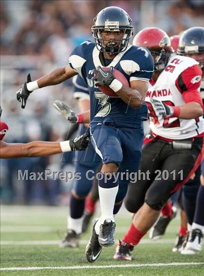 Thumbnail 2 in Etiwanda vs. Summit photogallery.