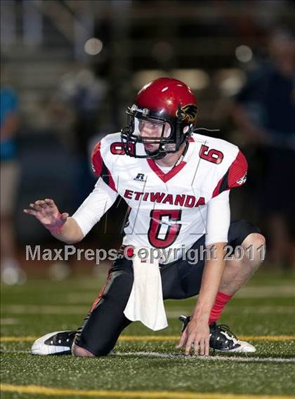 Thumbnail 2 in Etiwanda vs. Summit photogallery.