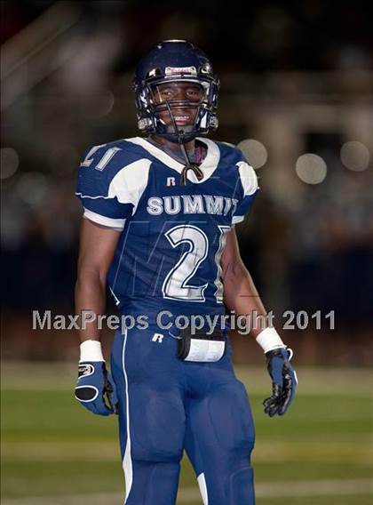 Thumbnail 2 in Etiwanda vs. Summit photogallery.