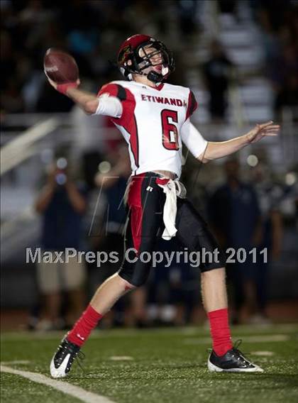 Thumbnail 2 in Etiwanda vs. Summit photogallery.
