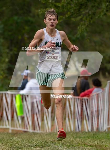 Thumbnail 2 in UIL 6A Boys Cross Country Finals photogallery.
