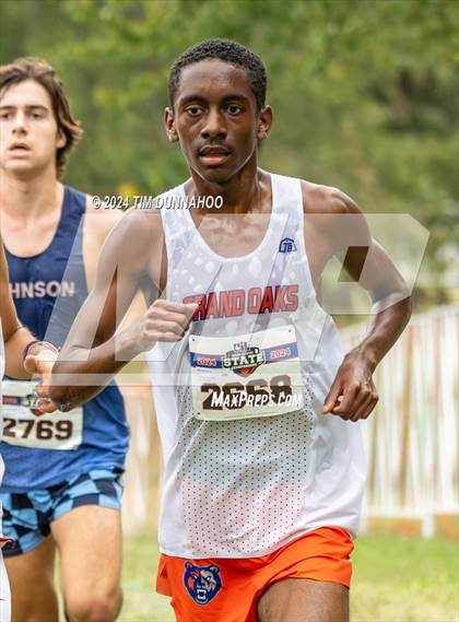 Thumbnail 3 in UIL 6A Boys Cross Country Finals photogallery.