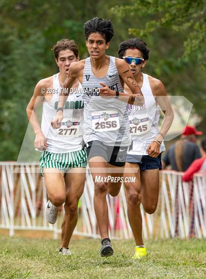 Thumbnail 2 in UIL 6A Boys Cross Country Finals photogallery.