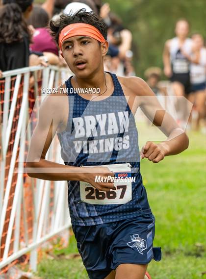 Thumbnail 3 in UIL 6A Boys Cross Country Finals photogallery.