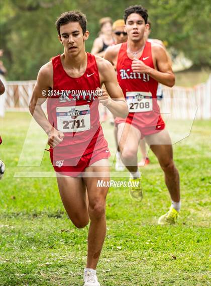 Thumbnail 1 in UIL 6A Boys Cross Country Finals photogallery.