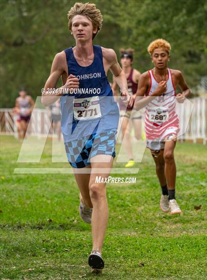 Thumbnail 2 in UIL 6A Boys Cross Country Finals photogallery.