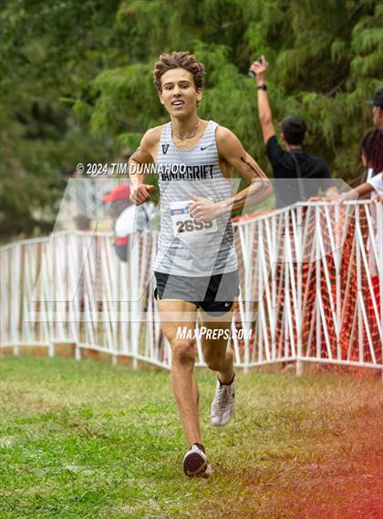Thumbnail 1 in UIL 6A Boys Cross Country Finals photogallery.