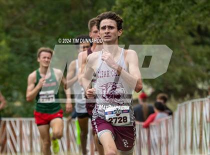 Thumbnail 3 in UIL 6A Boys Cross Country Finals photogallery.