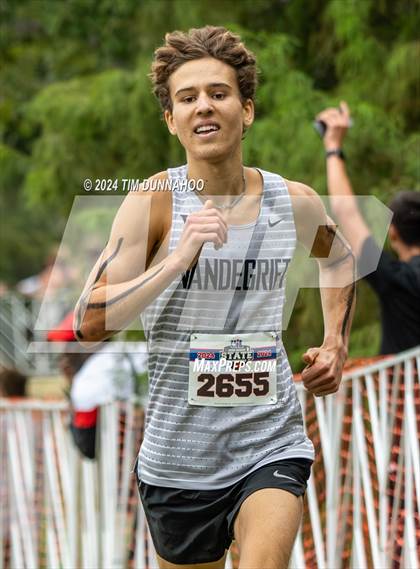 Thumbnail 2 in UIL 6A Boys Cross Country Finals photogallery.